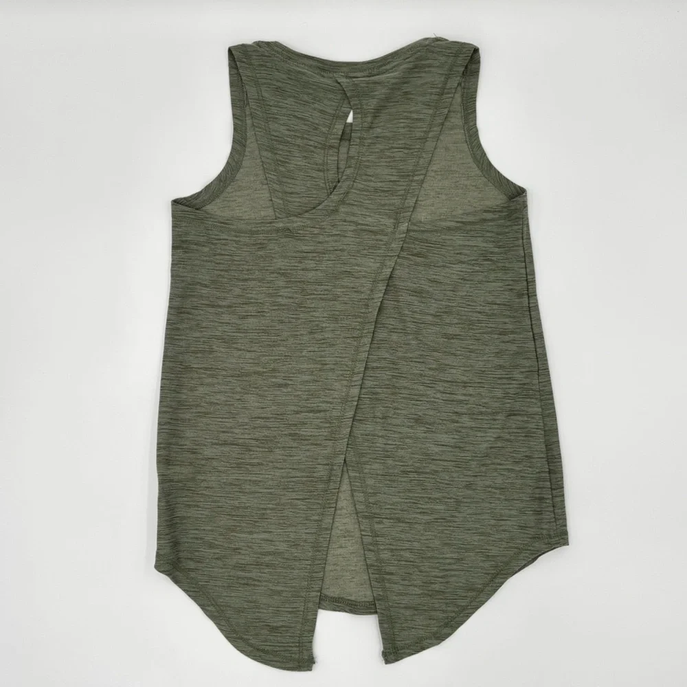 EUC Old Navy Active Tank Tops Bundle